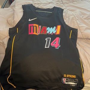 Black anniversary Miami Heat jersey
